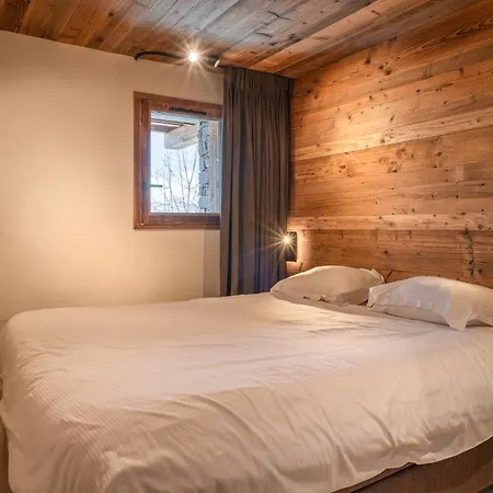 Chalet La Charrue, Luxury Peisey-Nancroix